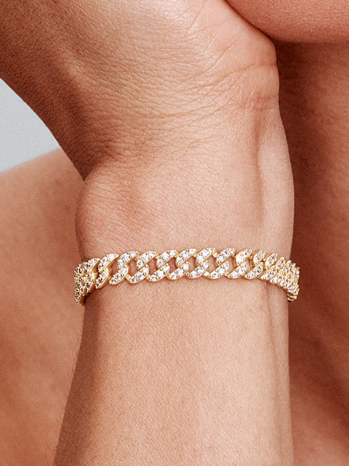 Bracelet cubain élégant en moissanite brillant pour un look sophistiqué