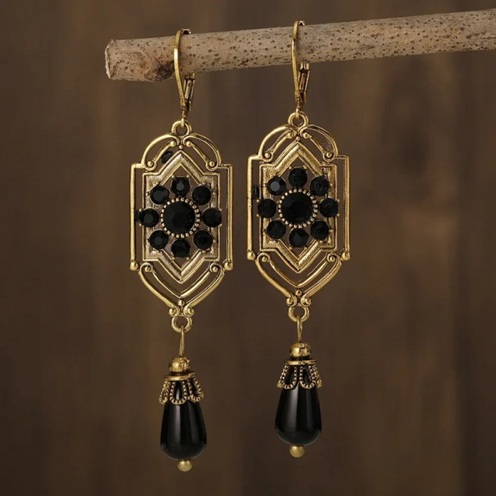 Boucles d'oreilles élégantes en cristal noir pour un look époustouflant