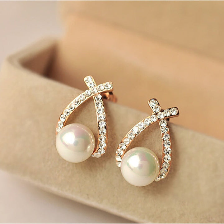 Boucles d'oreilles élégantes ornées de perles et de paillettes pour un look chic et sophistiqué