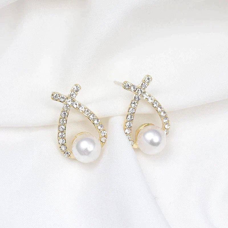 Boucles d'oreilles élégantes ornées de perles et de paillettes pour un look chic et sophistiqué