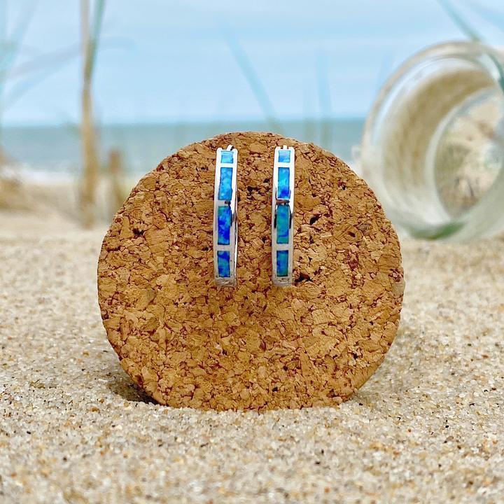 Boucles d'oreilles de luxe en argent et opale élégantes, inspirées de l'océan, pour un look sophistiqué