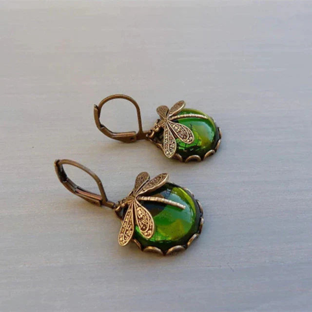 Boucles d'oreilles enchantées en cristal avec libellule en or antique