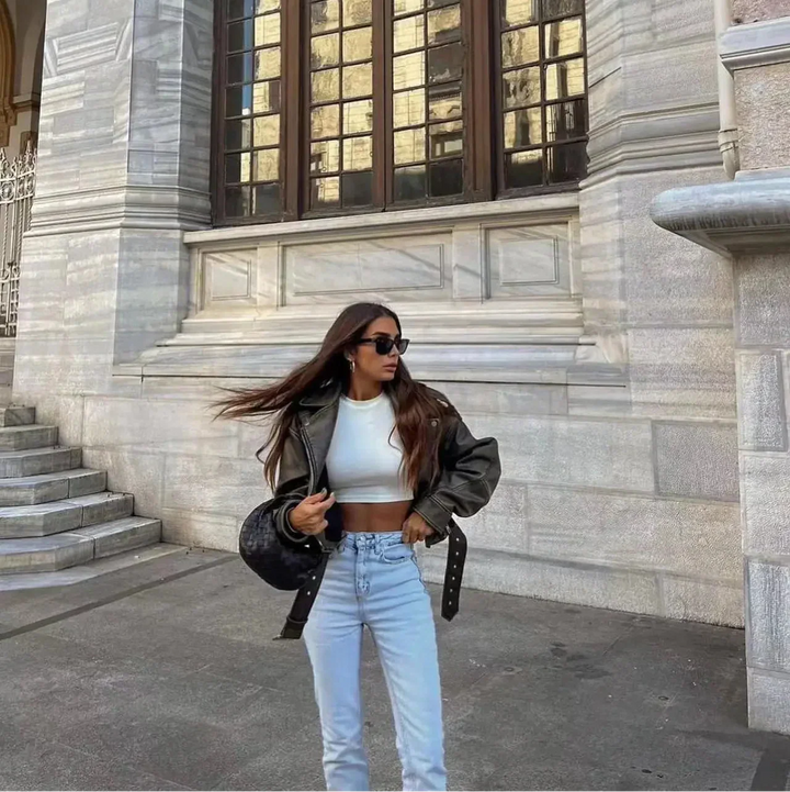 Veste polyvalente en cuir de qualité