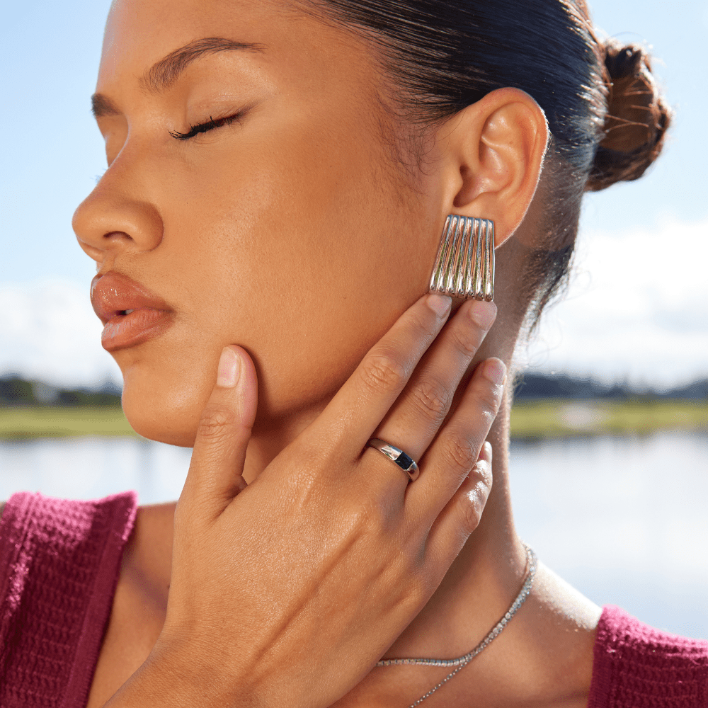 Bague Flamme en Argent Émeraude Éblouissante