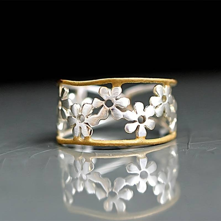 Bague Unique à Marguerite Vide pour un look Élégant et Original