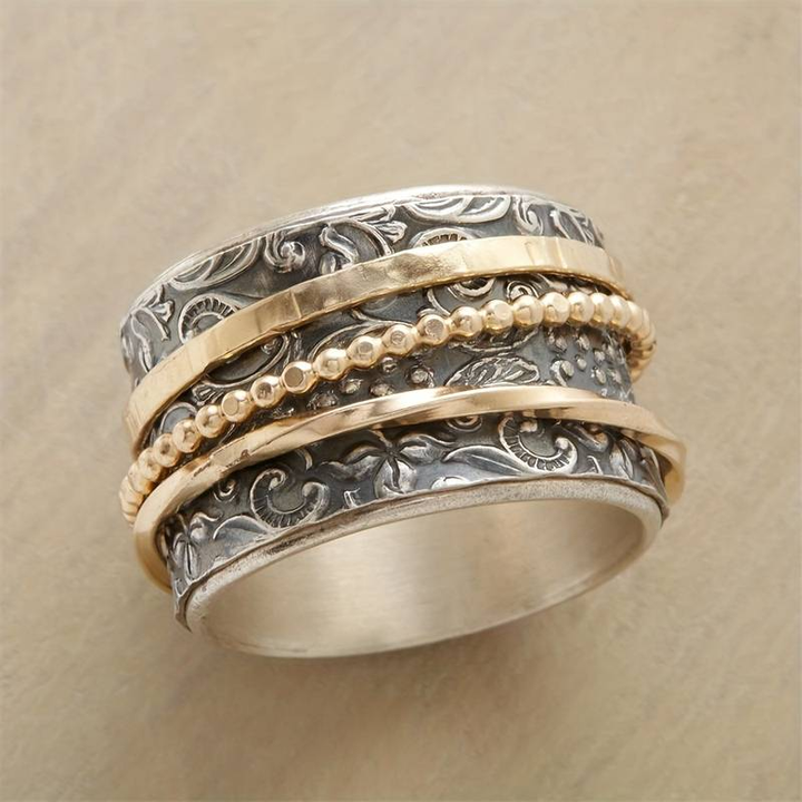 Bague Vintage en Or et Argent, Style Antique Élégant