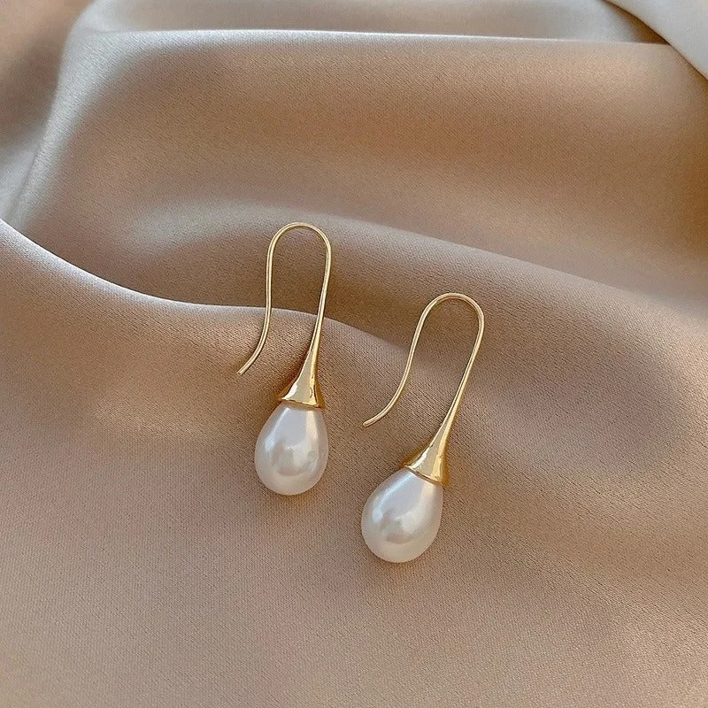 Boucles d'oreilles classiques en perles originales Helena