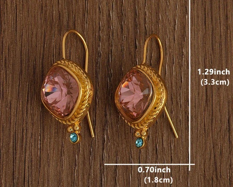 Boucles d'oreilles classiques Railey élégantes pour votre look sophistiqué