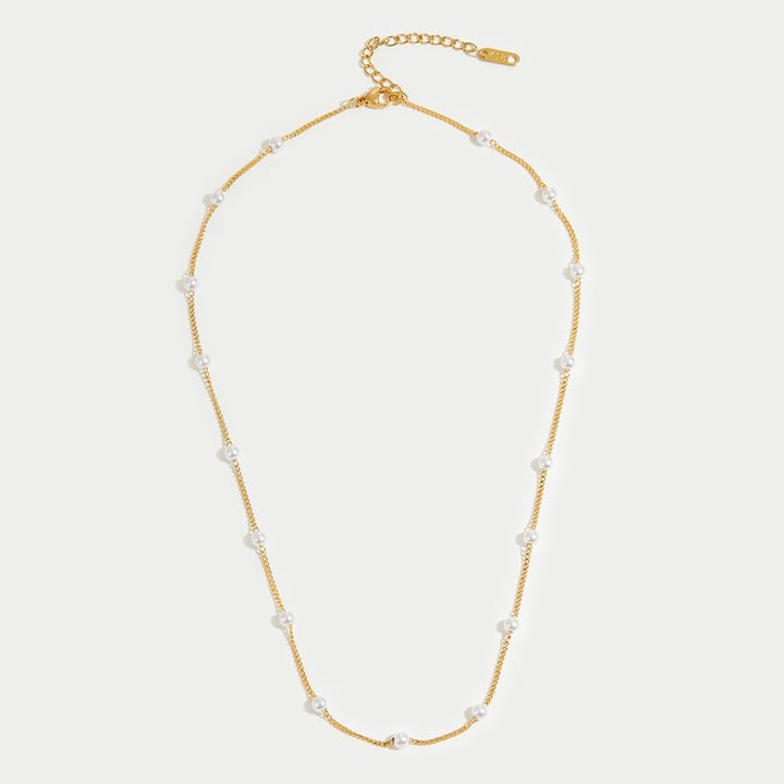 Collier Élégant Nura avec Perle Polygonale pour un Style Raffiné