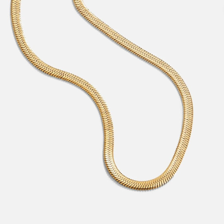 Collier chaîne en or serpent